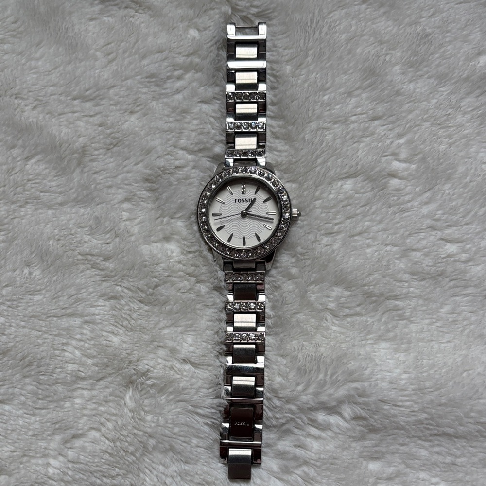 Fossil Silver Bracelet Watch with Crystal Details. No battery needed.